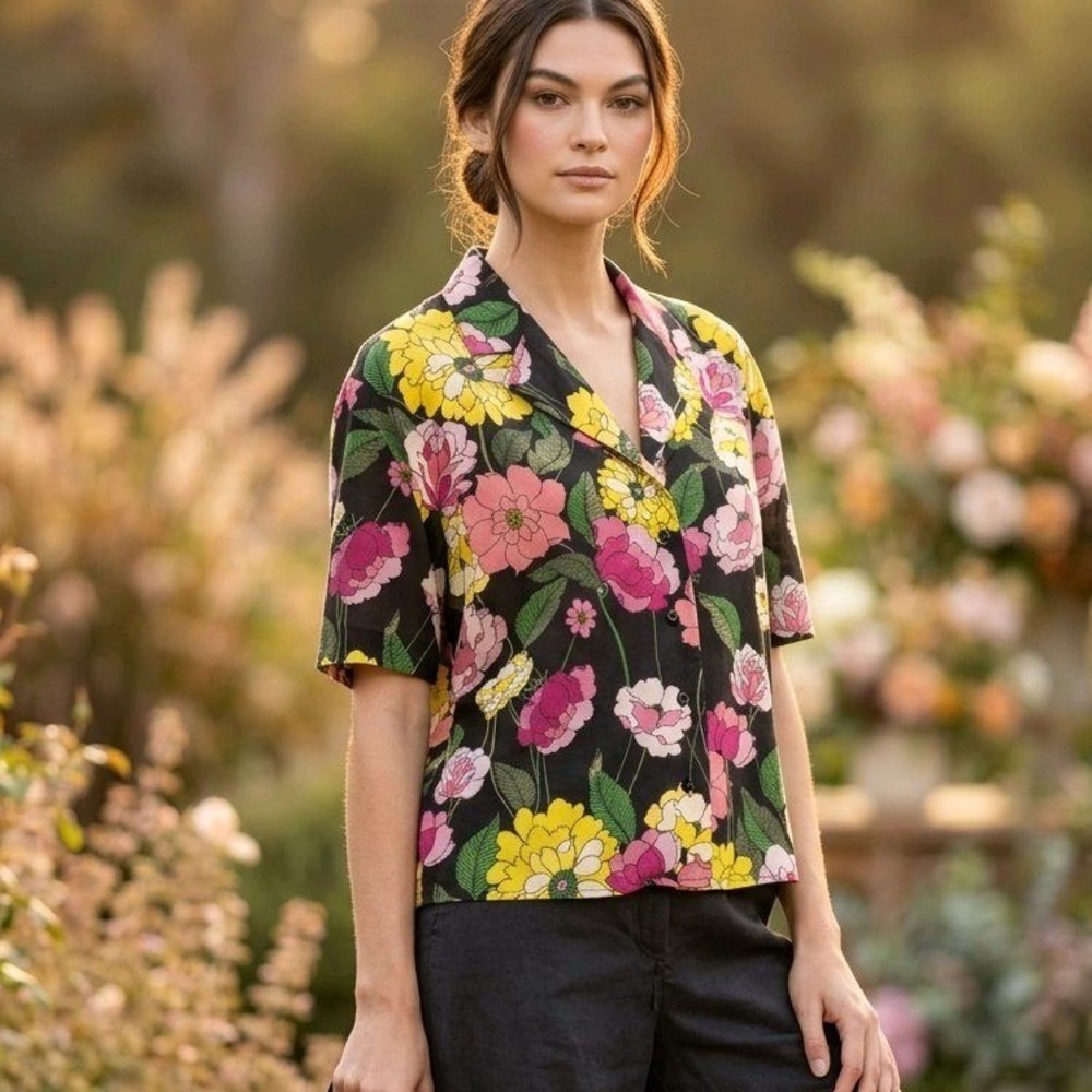 Johnny Was Shirt Floral 100% Silk Short Sleeve Button Down Boho XS
